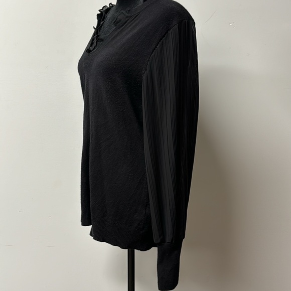 Siani Milano Women's Black Sweater Lace V-neck Cuffed Long Pleated Sheer Sleeves - Picture 5 of 10